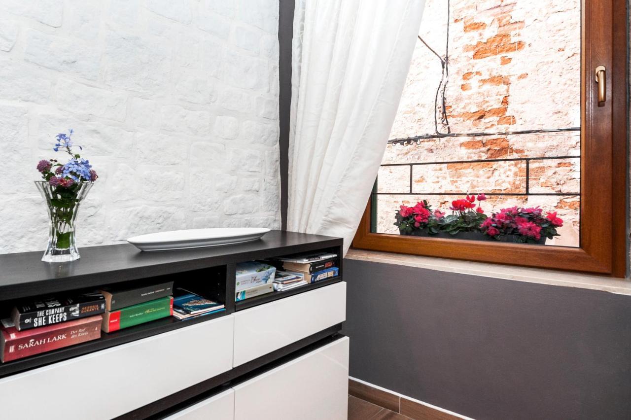 Apartment Luxury Kastela Antika