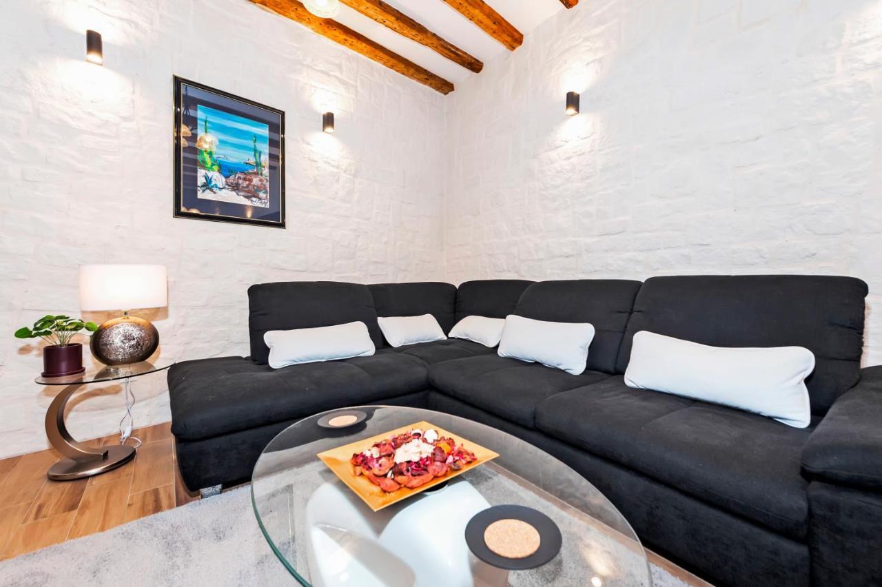 Luxury Kastela Antika Apartment